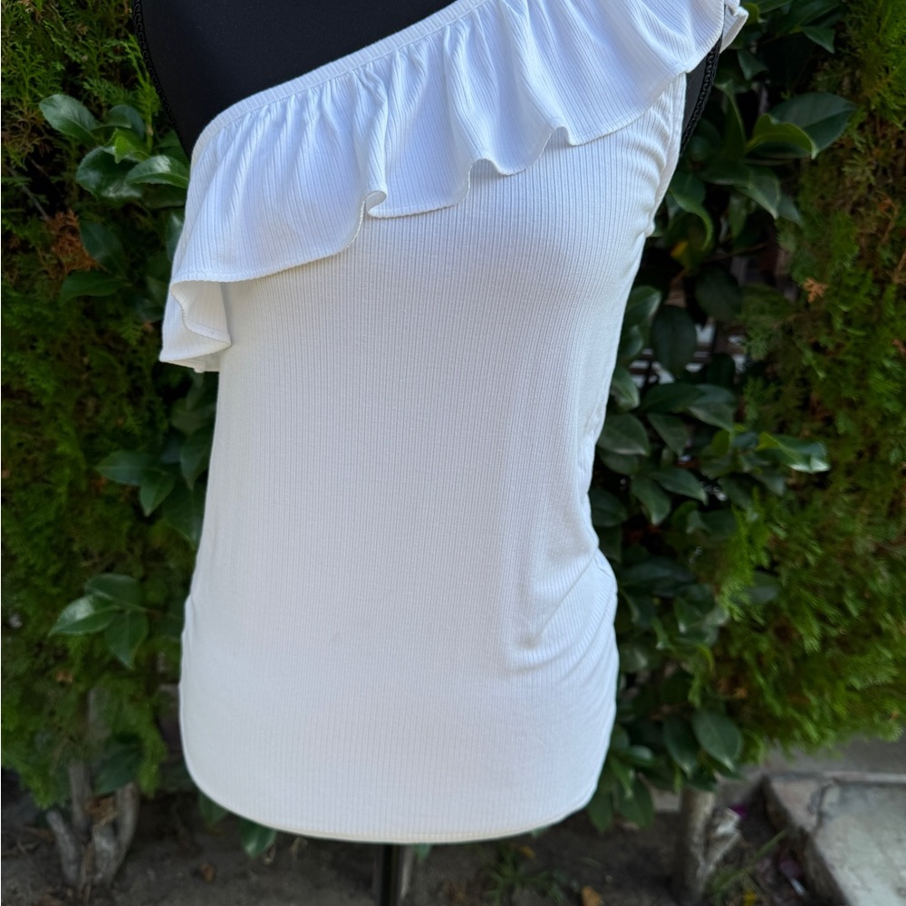 LOFT Off-Shoulder White Top with Ruffle - Picture 2 of 3